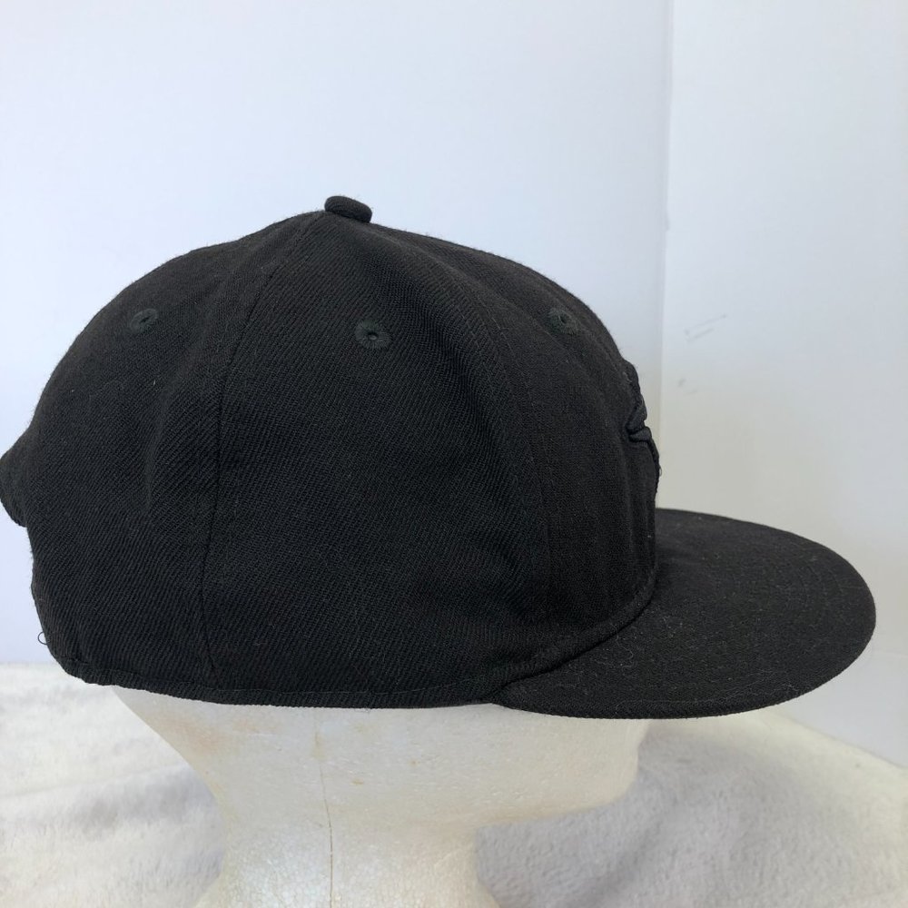 New Era MLB Toronto Blue Jays Black On Black Baseball Snapback Hat Adjustable - Picture 4 of 9